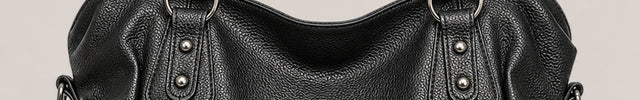 Grand sac de cours femme grainé avec bandoulière — vue de face sur fond gris clair