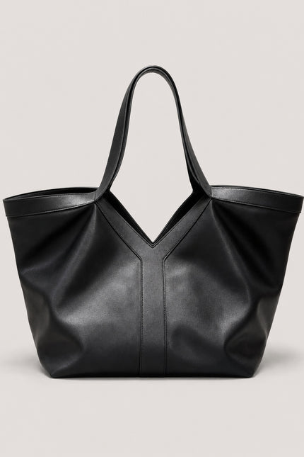 Sac cabas de cours femme évasé en similicuir — vue de face sur fond gris clair