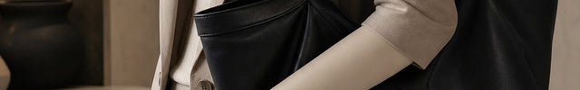 Sac cabas de cours femme évasé en similicuir — porté sur mannequin avec une tenue