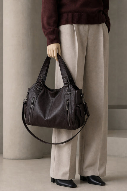 Sac cabas femme à deux compartiments en similicuir — porté à la main en vue rapprochée