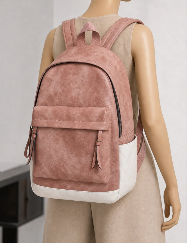 Sac à dos ordinateur 17 pouces cuir vegan femme - lifestyle porté - Aurean Paris