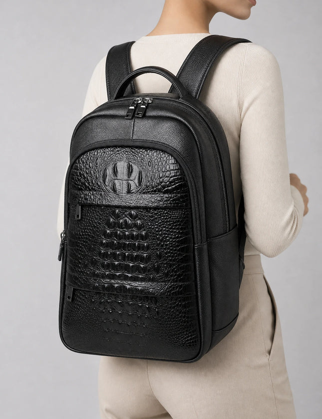 Sac à dos ordinateur femme cuir élégant business - lifestyle porté - Aurean Paris