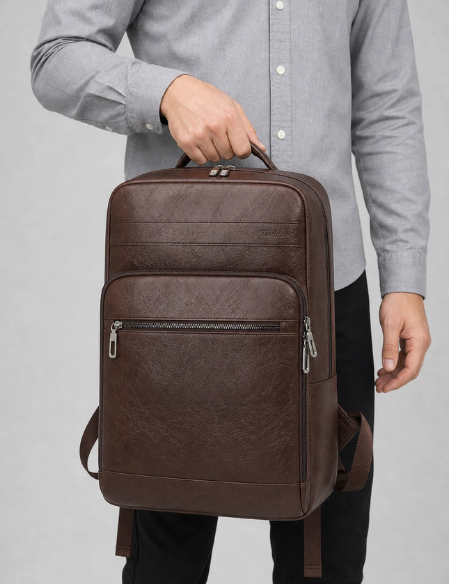 Sac cuir grande capacité ordinateur business élégant homme porté à la main en studio - Aurean Paris - source inputs